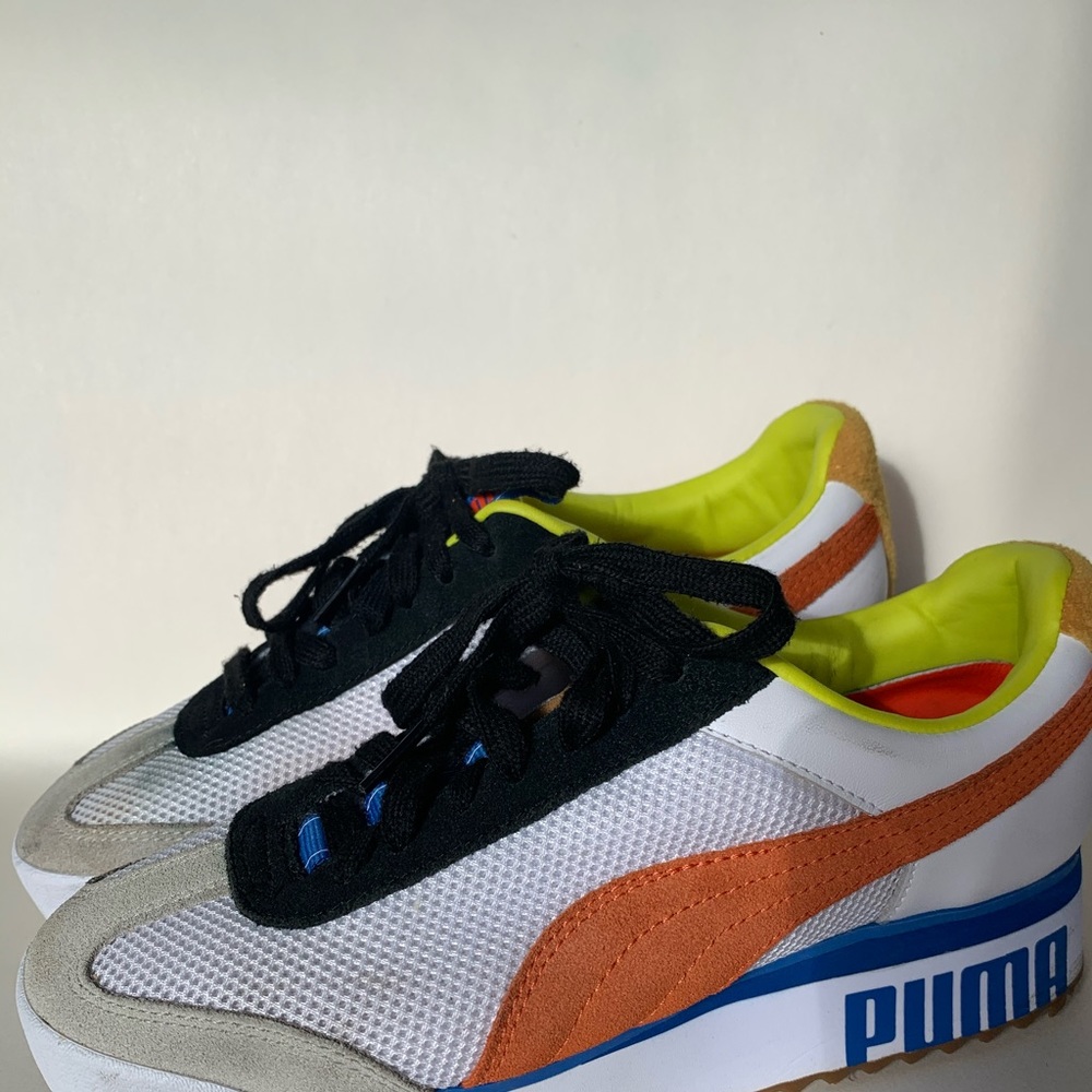 Puma - Picture 2 of 8